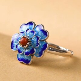 サンカヨウのバングル シルバー 水晶 朝露を吸って花びらが透明