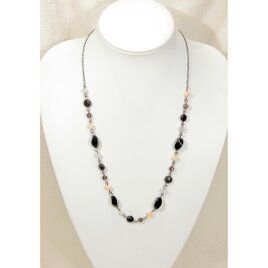 南洋真珠　ステーションネックレス　SV金具　スピネル　18705309 南洋真珠 ステーションネックレス SV金具 スピネル 18705309
