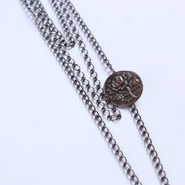 【ネックレス】　黒薔薇