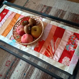 ハンドメイド　パッチワーク　タペストリー　和布　ちりめん　着物布 古布 和柄 パッチワーク タペストリーorマット - ATELIER-F.S