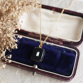 最終価格❗️アンティーク　 グリーンオニキス ネックレス グリーンオニキスイニシャルネックレス – Mays