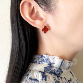 クローバー・オニキス・ピアス10K 楽天市場】クローバー オニキス（ピアス｜レディースジュエリー