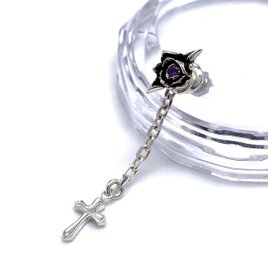 アメジスト/薔薇/十字架 チャーム ピアス/シルバー925/片耳用/セカンドピアス/つけっぱなし/シルバーアクセサリー/ゴシック