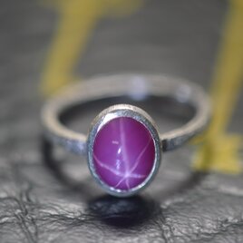 リング　シルバー925　シンセティックスタールビー　3.72ct
