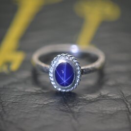 ロープ　リング　シルバー925　シンセティックスターサファイヤ　1.02ct