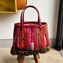 二つ折り財布　レザーカービング　唐草 カービング二つ折り財布（ナチュラル、唐草柄）02007-10