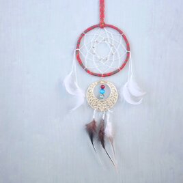 ドリームキャッチャー　天然石　色鮮やか　コントラスト　スタイリッシュ　レッド　クール