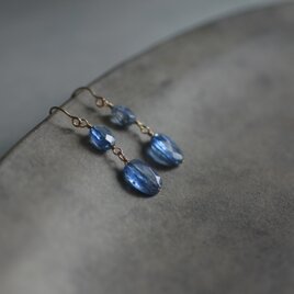 フランスヴィンテージビーズ ザンビア産エメラルドの