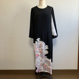 留袖リメイクロングワンピース白鶴松竹梅13号LL 12613】 着物リメイク 留袖 ロングコート パステル ピンク 鶴 花