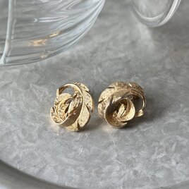 YM163-【 Monet 】モネ・ヴィンテージイヤリング 1950s Gold Tone Leaf Swirl