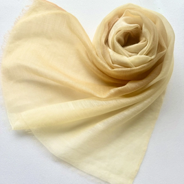 金木犀＊さらウール＊WOOLSILK＊花葉色×淡黄色＊手染ウールシルクストール