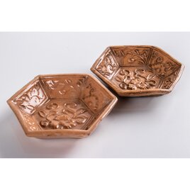 瀬戸 陽刻草花文 六角小皿 2客セット