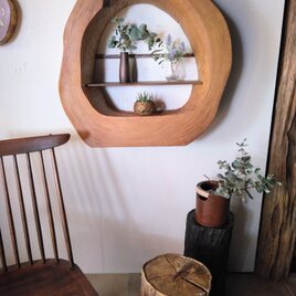 自然木♪輪切りのディスプレイ ラック　〜オープンキャビネット・飾り棚〜壁掛け・置型