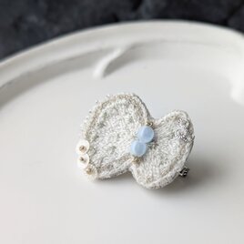 Xmas感謝SALE！バタフライ・エフェクト｜刺繍ブローチ