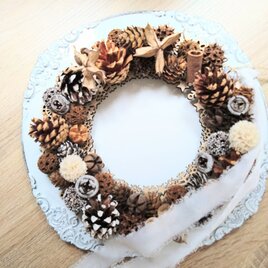 アンティーク風のガラスドームにドライフラワーを飾って…BrownⅡ