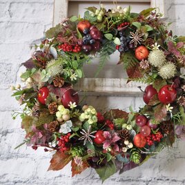 アップルとグリーンラズベリー グリーン多めのリース：りんご