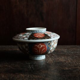 伊万里焼　染付　獅子に牡丹の図　大鉢　大明成化年製　時代物　古伊万里　美術品 伊万里焼 獅子に牡丹の図 染付 大鉢 時代物 大明成化年製
