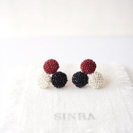 【3 red+white+black】ピアス