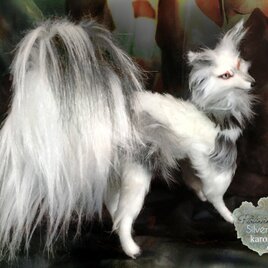 プラチナキツネ 銀狐 全身可動  完全オリジナル キツネ　狐　妖狐　羊毛フェルト アートドール