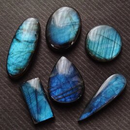 ブルーレースアゲート 32mm ルース | iichi 日々の暮らしを