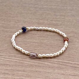 ビーズブレスレット No.103 ミッドナイトブルー ユーカリプタス パール ビーズブレスレット No.103 ヴィンテージビーズ ミッドナイト