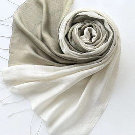 艶めく大判シルク＊藍海松茶×砂色＊レーヨンシルクストール