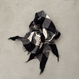 - lily of the valley -白・黒