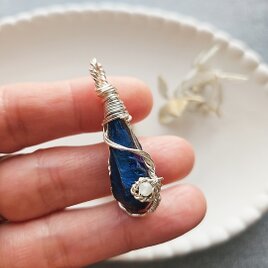 クリスタル ラフロック 天然石 ペンダントトップ