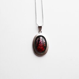 フリット 【エメラルド Emerald】 七宝焼のペンダント 純銀張