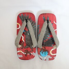 男右近 M 赤 八咫烏の下駄