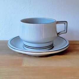 ARABIA アラビア　Ruija ルイヤ　エッグカップ　エッグスタンド ARABIA/アラビア/Ruija/ルイヤ/エッグスタンド | iichi 日々の