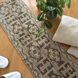 トルコヴィンテージラグ ビビットピンク オーバーダイ 118×58