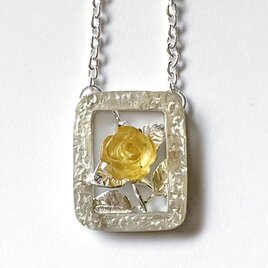 紅女　ROSEシルバーペンダント（シトリン）