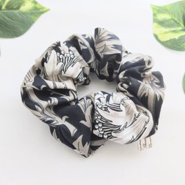 リバティ ハンドメイド巾着袋 ワイルドフラワーズ リバティワイルドフラワーの巾着袋 | iichi 日々の暮らしを