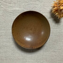 鉄マット釉浅鉢（茶色）