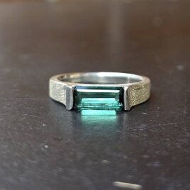 グリーントルマリン エメラルドカット1.13ct 印台 シルバーSV925リング