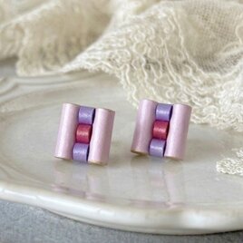 ほろ甘・くすみピンク｜小粒のスイーツピアス（イヤリング）｜ 上品 エレガント｜ ギフト｜ アレルギー対応　軽い