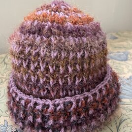 毛糸の手編み帽子