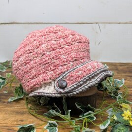 ツイード調のニットキャップ（ピンク系）