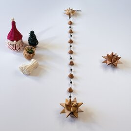 白樺細工ガーランド(木ビーズ緑)