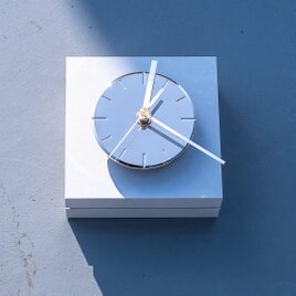 ひかりを楽しむ掛け時計〈銀河〉9cm｜ちいさな時計｜輝きを与える光のインテリア