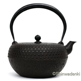 南部鋳鉄製 蓋付き器 香炉装飾的デザイン 南部鉄器 アロマ 香炉 花びら（黒） 日本製 | iichi 日々の暮らしを