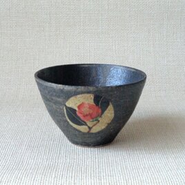 碗（金銀彩紅椿c）