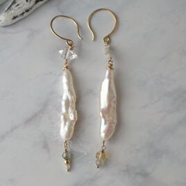 ☆SALE】タンザナイトの螺旋ピアス・イヤリング変更可・14kgf・12月の