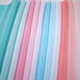 C-07）正絹胴裏（着物の裏地）　手染め　12色12枚　はぎれセット　人気色・青緑・ピンク・ブルー・薄赤　つまみ細工用布