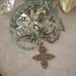 聖夜　ブルーグリーンアパタイト