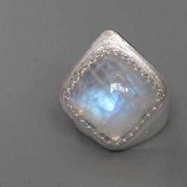 キャリコレイク ターコイズのリング | iichi 日々の暮らしを心地よく