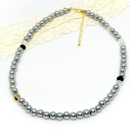 シルバーパールのネックレス