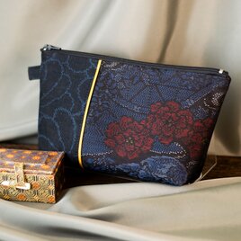 N-303大島紬切り替えポーチ/金茶ライン×紺大島