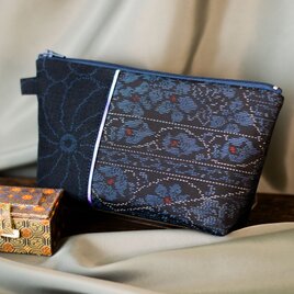 N-302大島紬切り替えポーチ/青紫ライン×紺大島